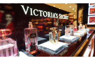 Огляд найкращих парфумів від Victoria's Secret