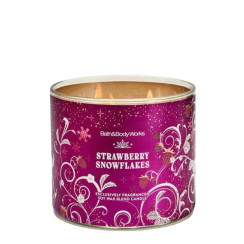 Свічка Strawberry Snowflakes Bath and Body Works
