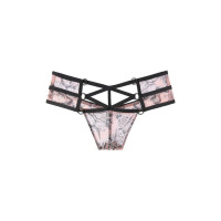 Мереживні трусики від Victoria's Secret