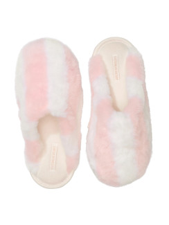 Капці Victoria's Secret Closed-Toe Faux Fur Slippers
