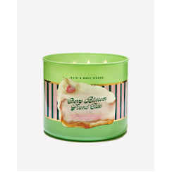 Свічка Cherry Blossom Pound Cake Bath and Body Works