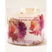 Свічка First Blooms Of Spring Bath and Body Works