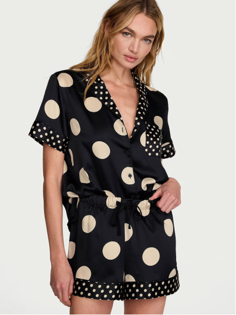 Сатинова піжама Victoria's Secret Signature Satin Short Pajama Set - колір Black/Tan Dots