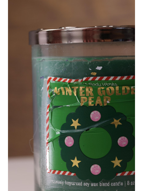 Уцінка! Ароматизована свічка Winter Golden Pear Bath & Body Works