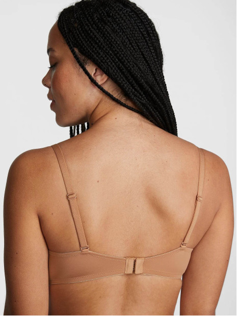 Бюстгальтер Wear Everywhere Push-Up Bra Victoria's Secret