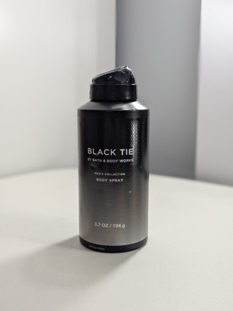 Чоловічий дезодорант  для тіла Bath & Body Works Black Tie Body Spray 