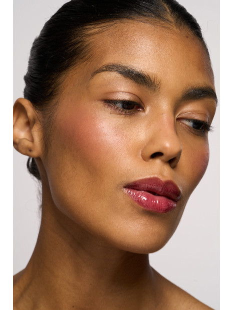 Lipper-блиск Pomegranate Wine від LIPSS Lipper-блиск Pomegranate Wine від LIPSS