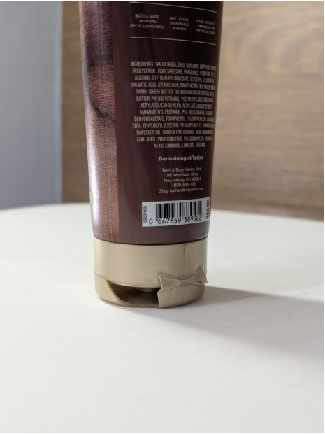 Уцінка! Крем для тіла з маслом ши Whipped Honey & Vanilla Bath and Body Works Уцінка! Крем для тіла з маслом ши Whipped Honey & Vanilla Bath and Body Works