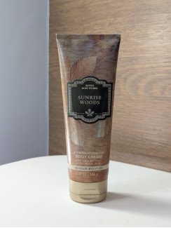 Уцінка! Крем для тіла з олією ши Sunrise Woods Bath and Body Works